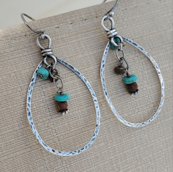 Silpada Earrings - Picture 3 of 10